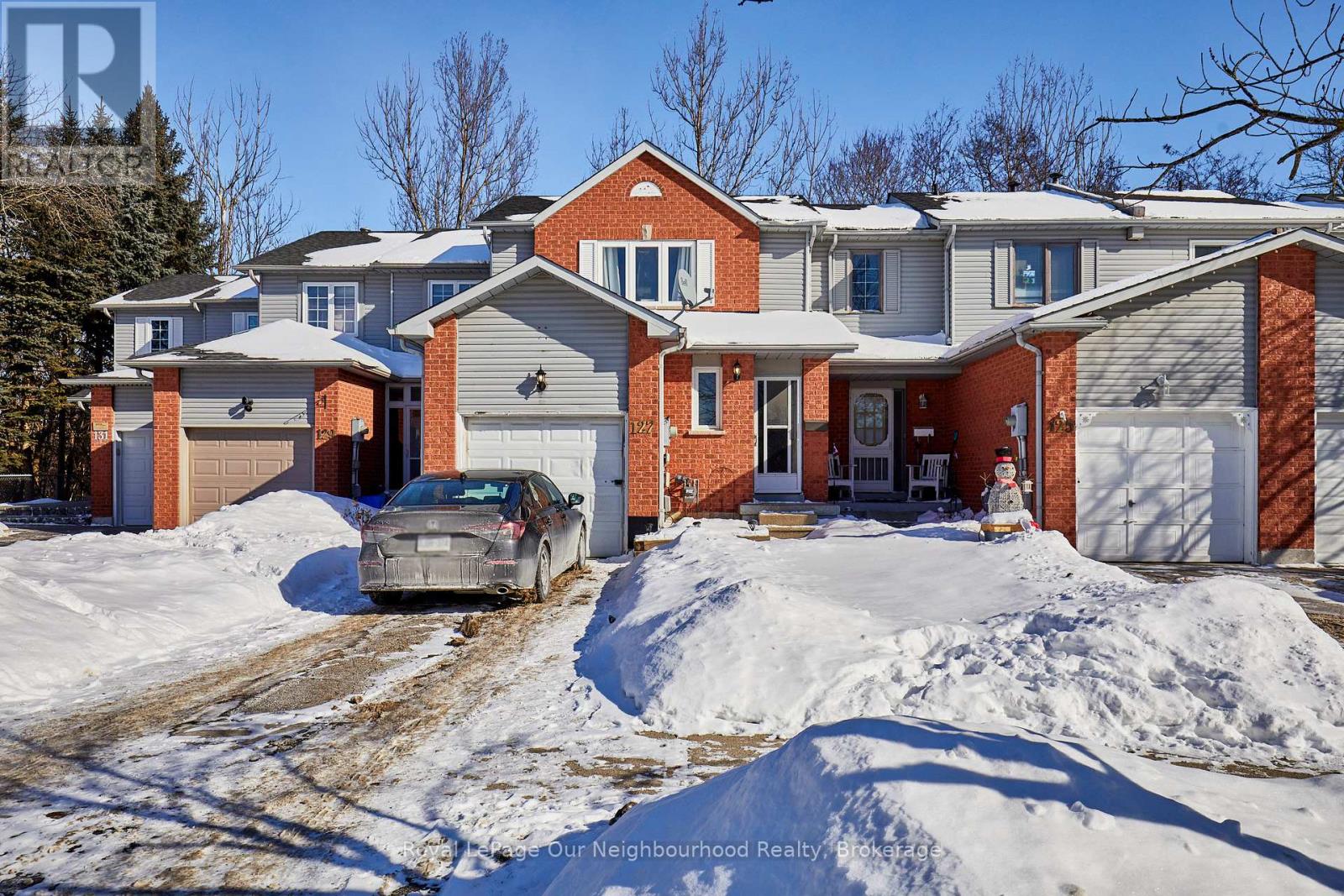 MLS® listing #29321971 for sale located at 127 GALBRAITH COURT