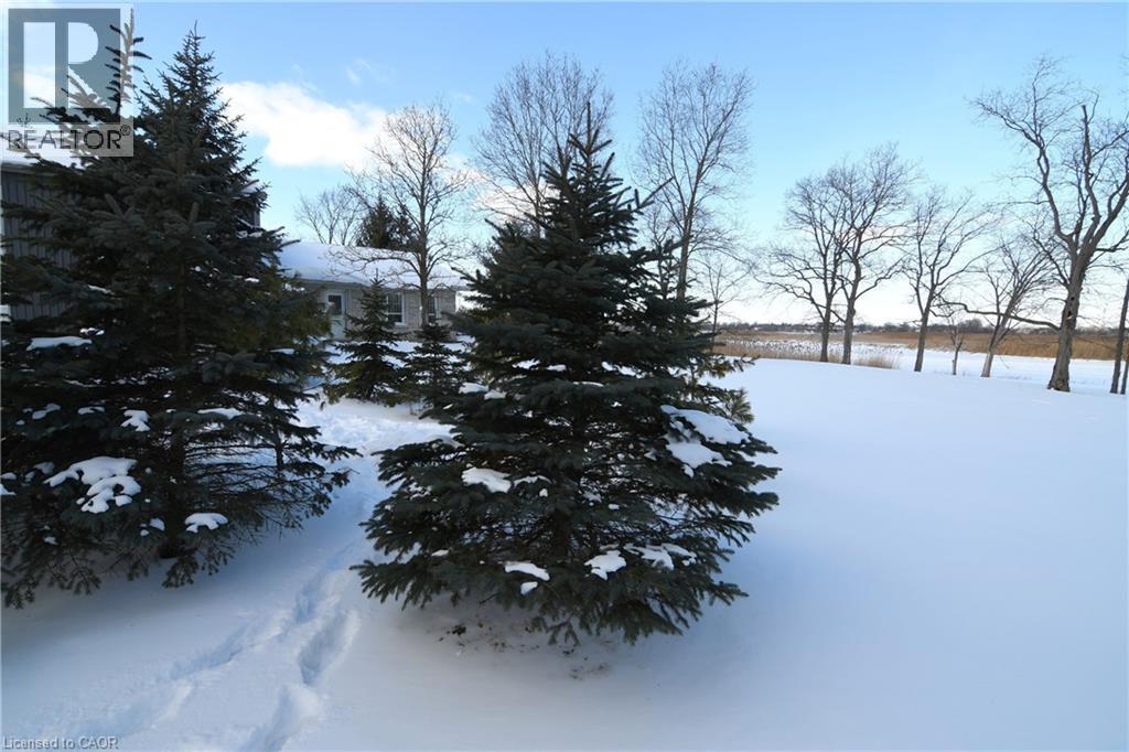 MLS® listing #29322036 for sale located at 225 PORT MAITLAND Road