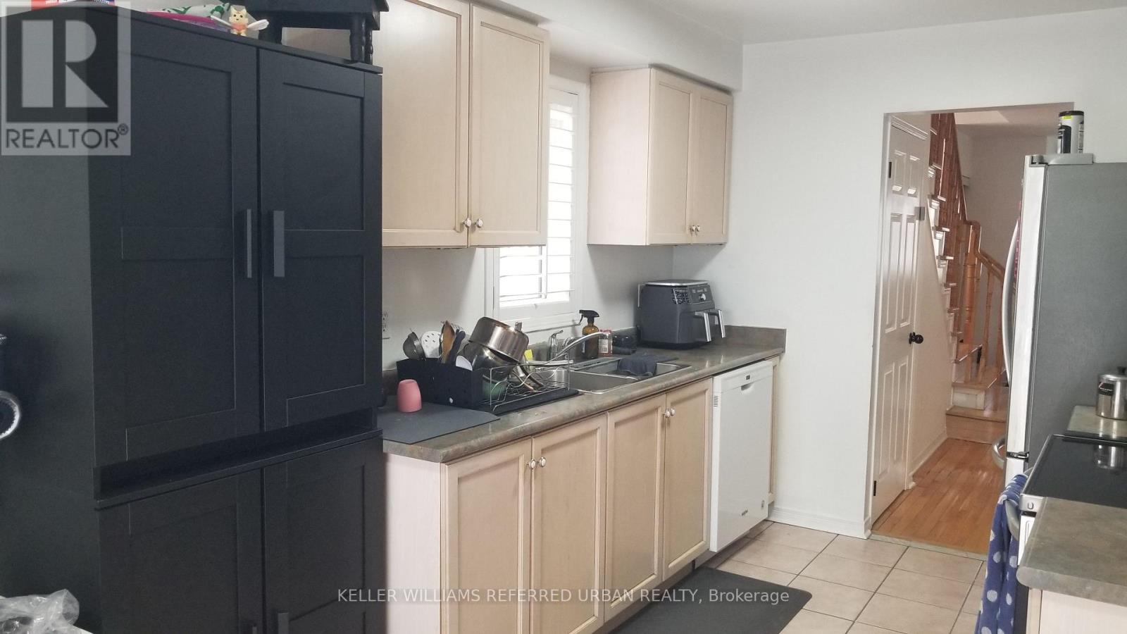 MLS® listing #29322205 for sale located at 40 INGOLD LANE