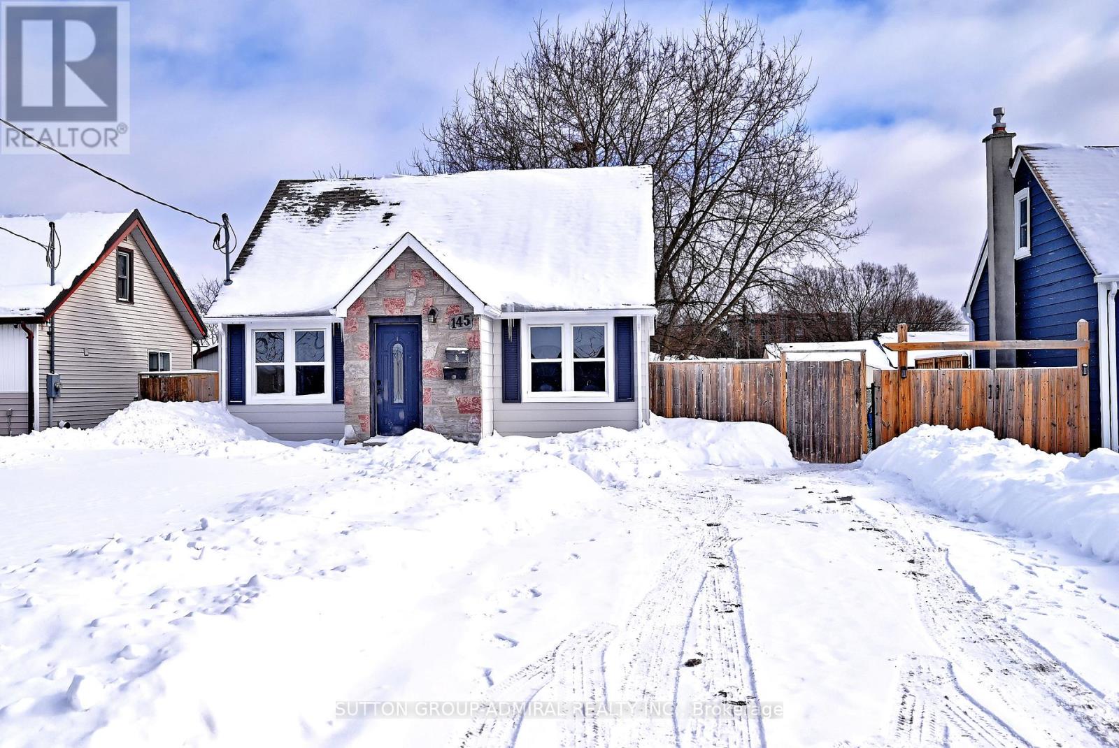 MLS® listing #29323035 for sale located at 145 NINTH AVENUE