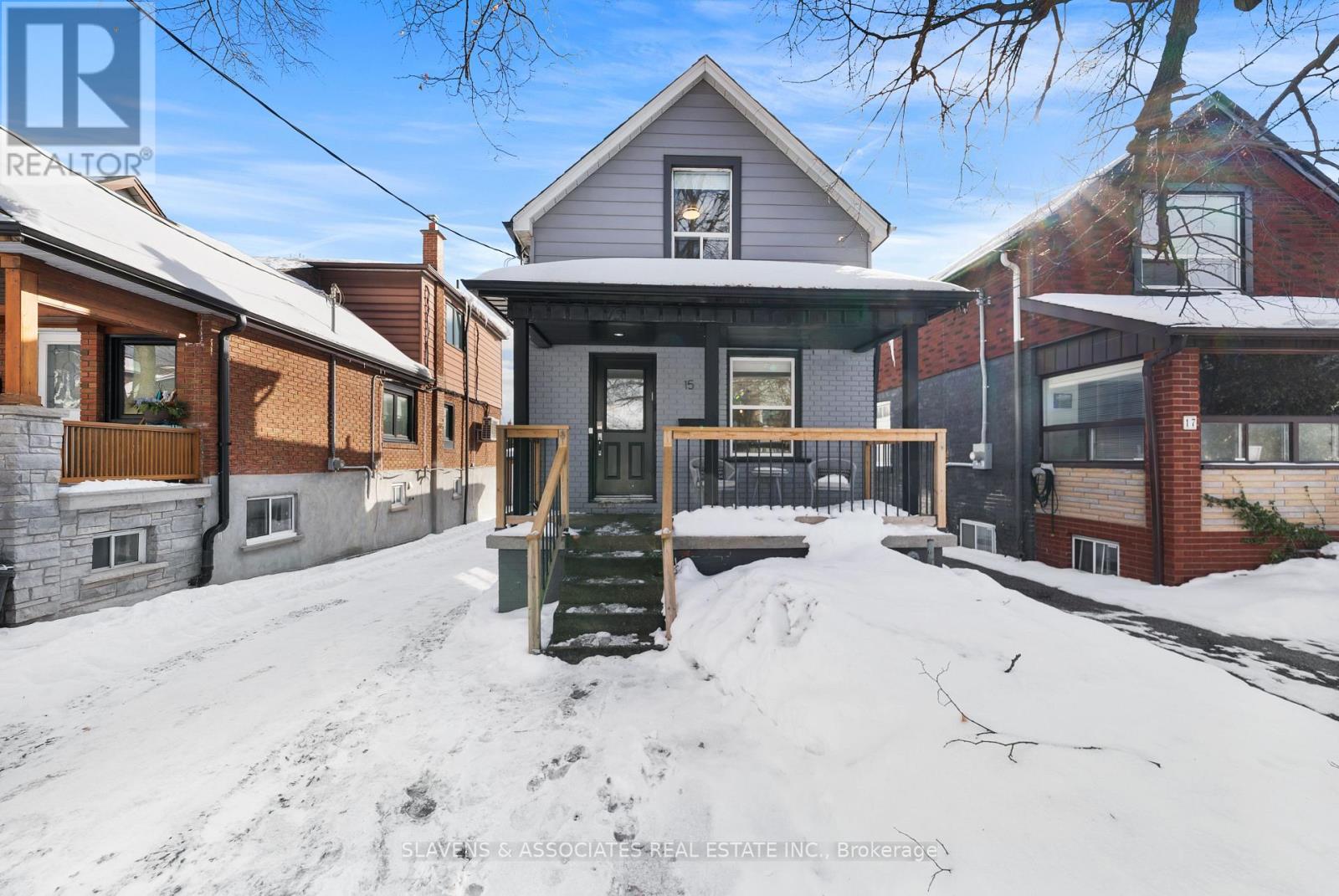 MLS® listing #29324143 for sale located at 15 ASHBURY AVENUE