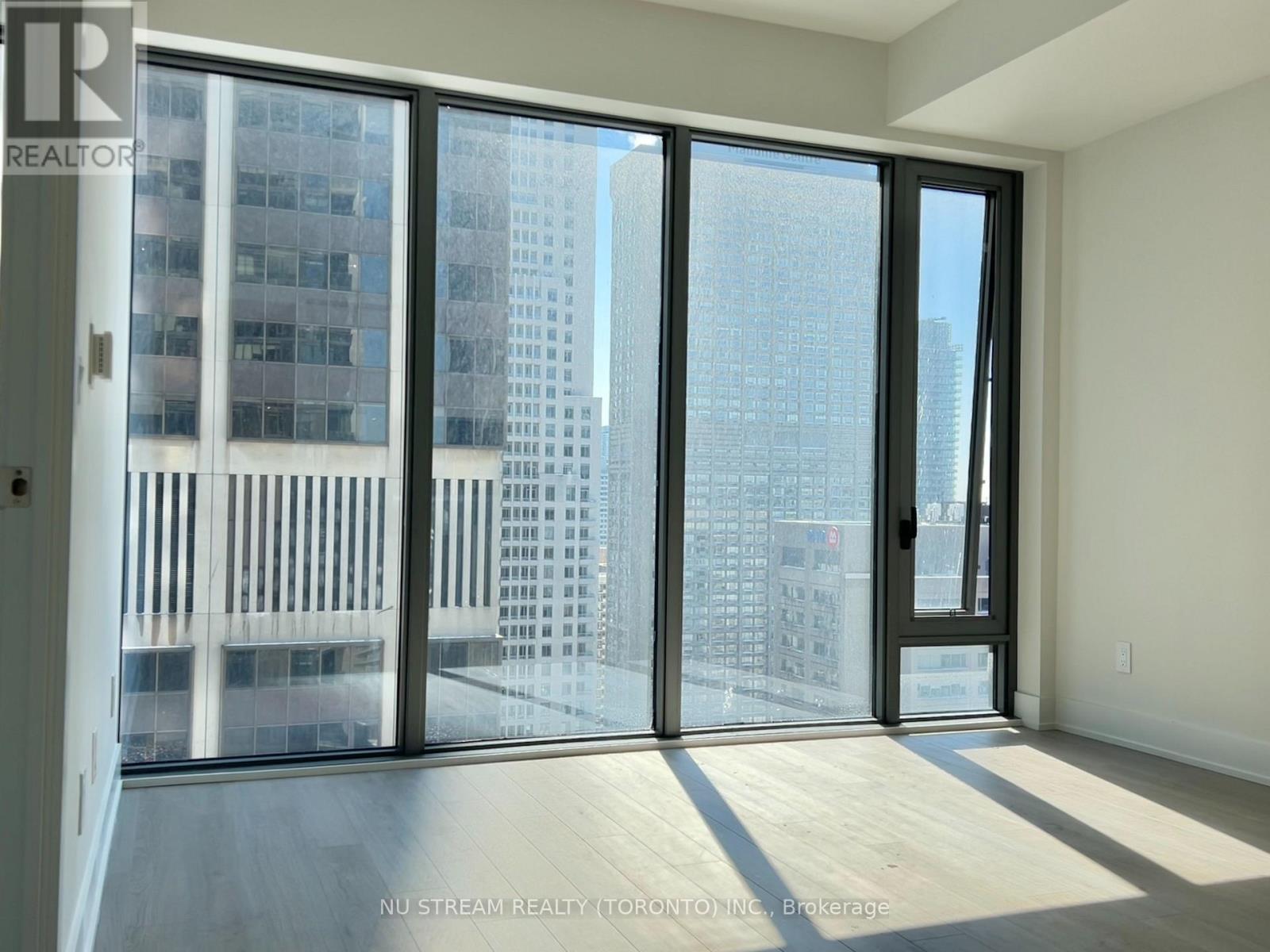 MLS® listing #29327035 for sale located at 2505 - 8 CUMBERLAND STREET