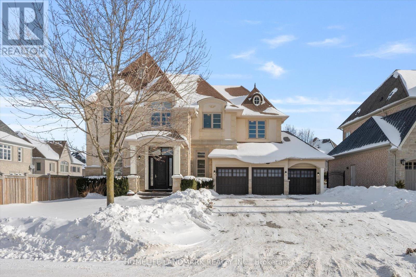 MLS® listing #29327159 for sale located at 45 CARISBROOKE CIRCLE