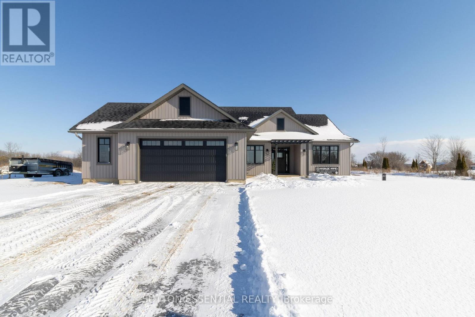 MLS® listing #29327488 for sale located at 3 APPALOOSA PATH N