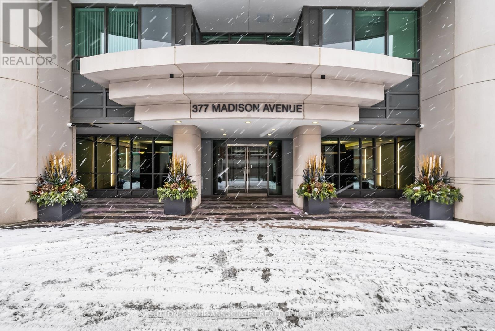 MLS® listing #29331503 for sale located at 502 - 377 MADISON AVENUE