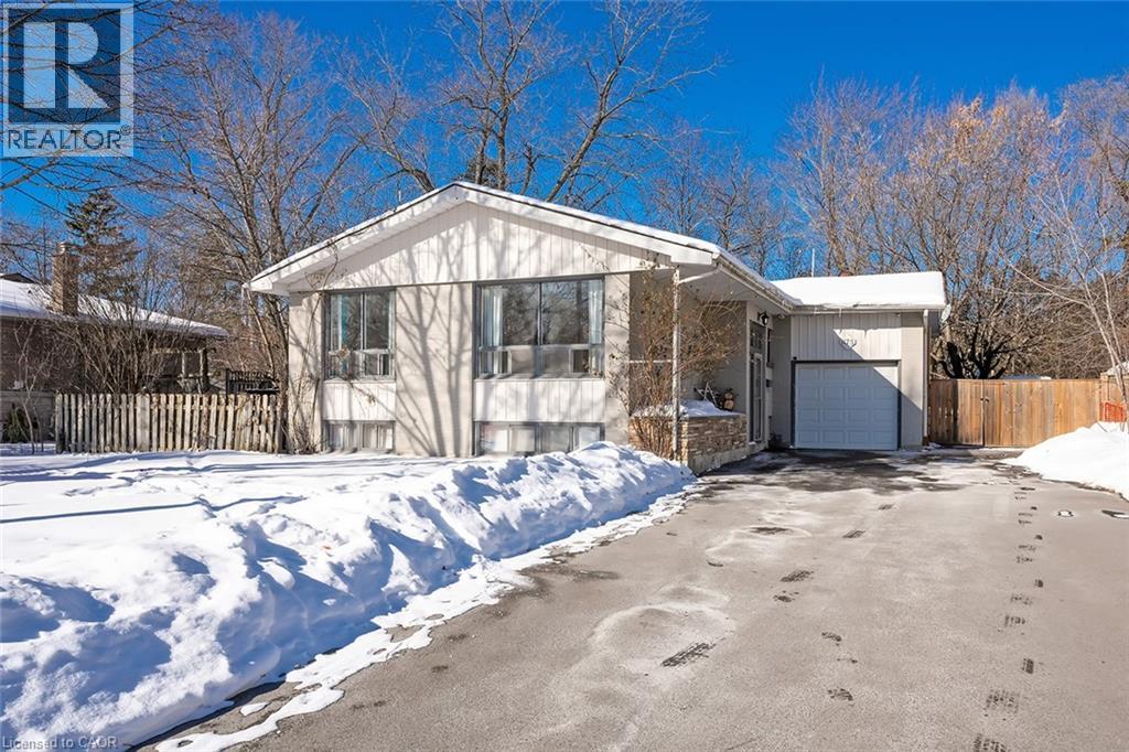 MLS® listing #29332521 for sale located at 1175 PINEGROVE Road