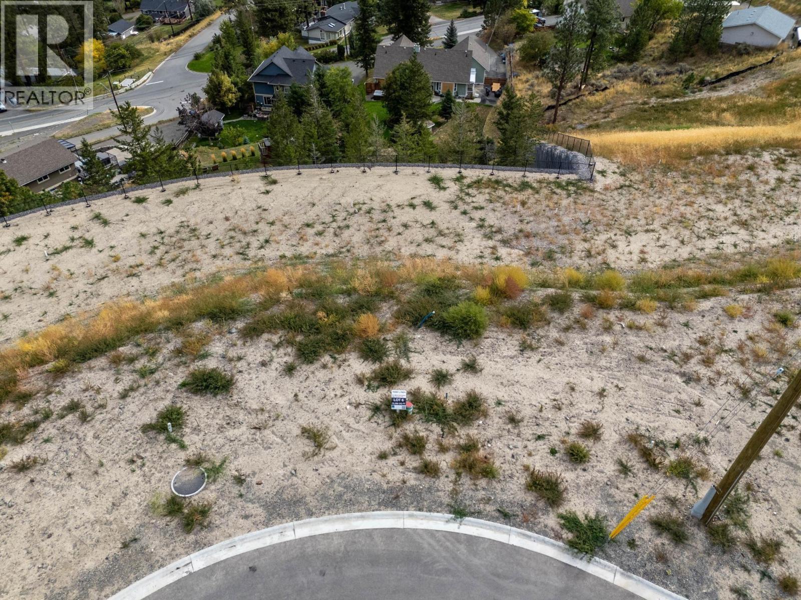 MLS® listing #29333492 for sale located at 1142 CRESTWOOD Drive