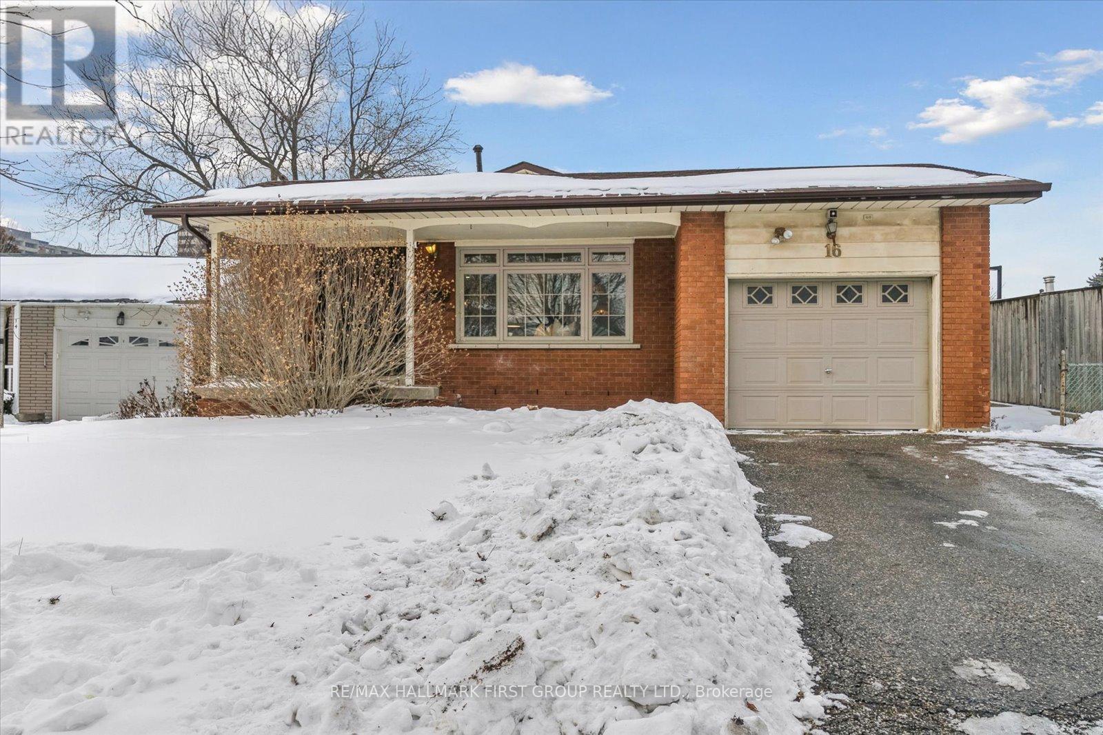 MLS® listing #29336732 for sale located at 16 FOLLETT COURT