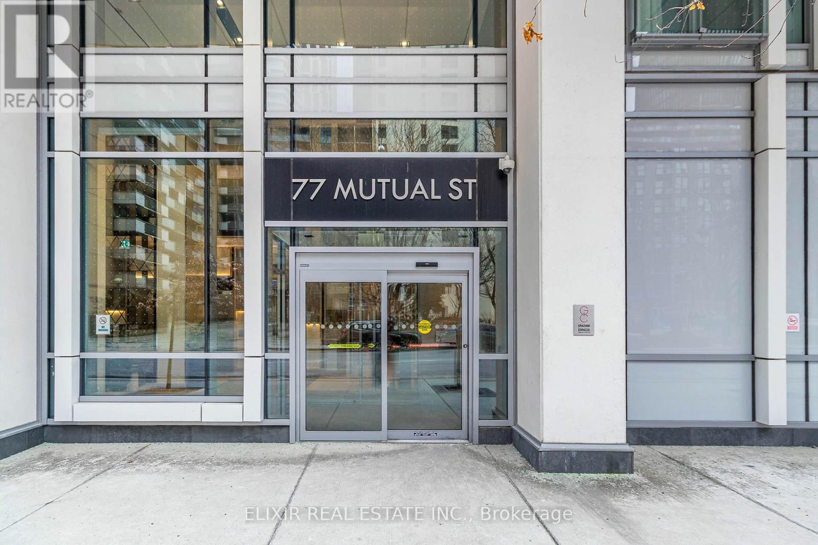MLS® listing #29337045 for sale located at 1610 - 77 MUTUAL STREET