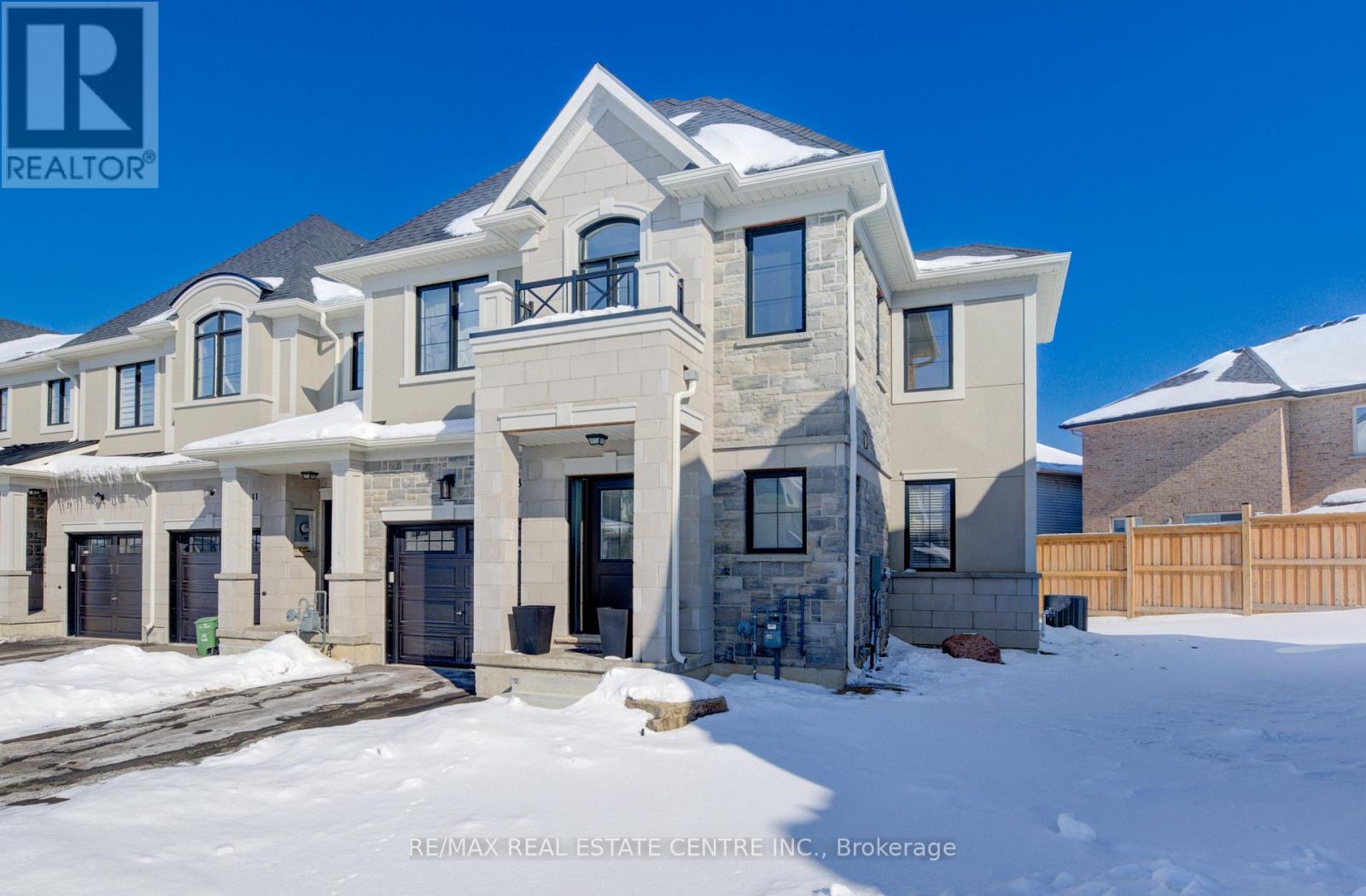 MLS® listing #29338634 for sale located at 43 GENOA DRIVE