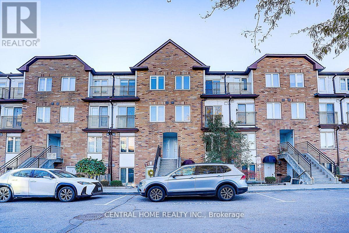 MLS® listing #29339146 for sale located at 11 - 988 SHEPPARD AVENUE W