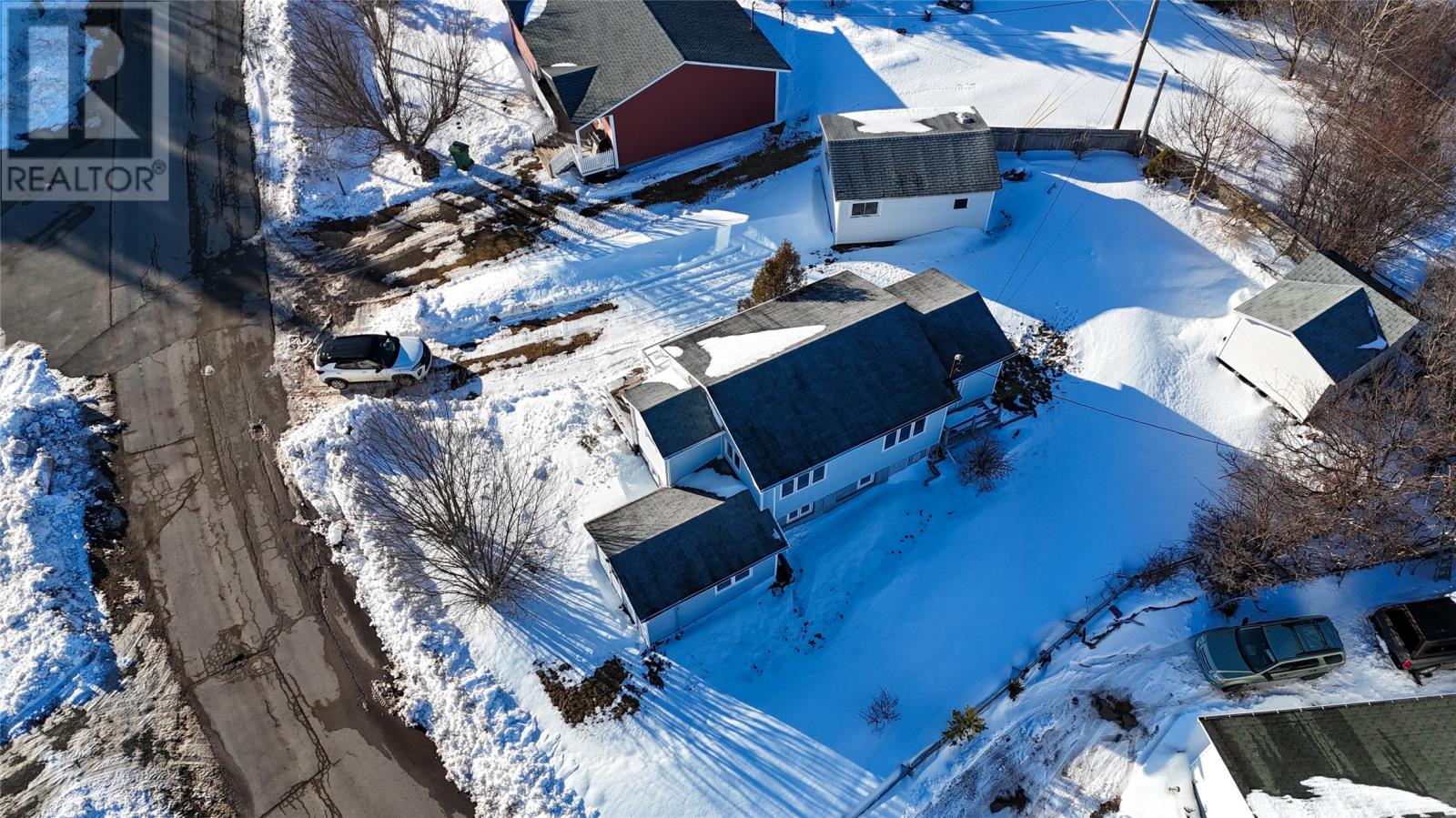 MLS® listing #29339303 for sale located at 8 E Greenwood Street