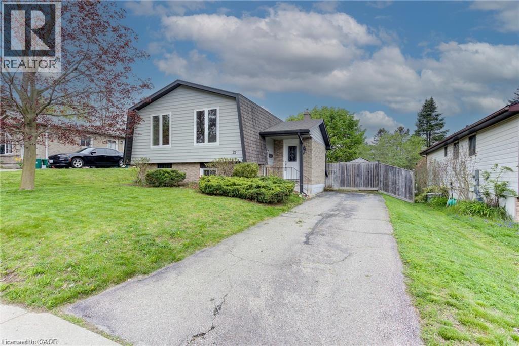 MLS® listing #29341748 for sale located at 22 SANDSPRINGS Crescent Unit# BSMT