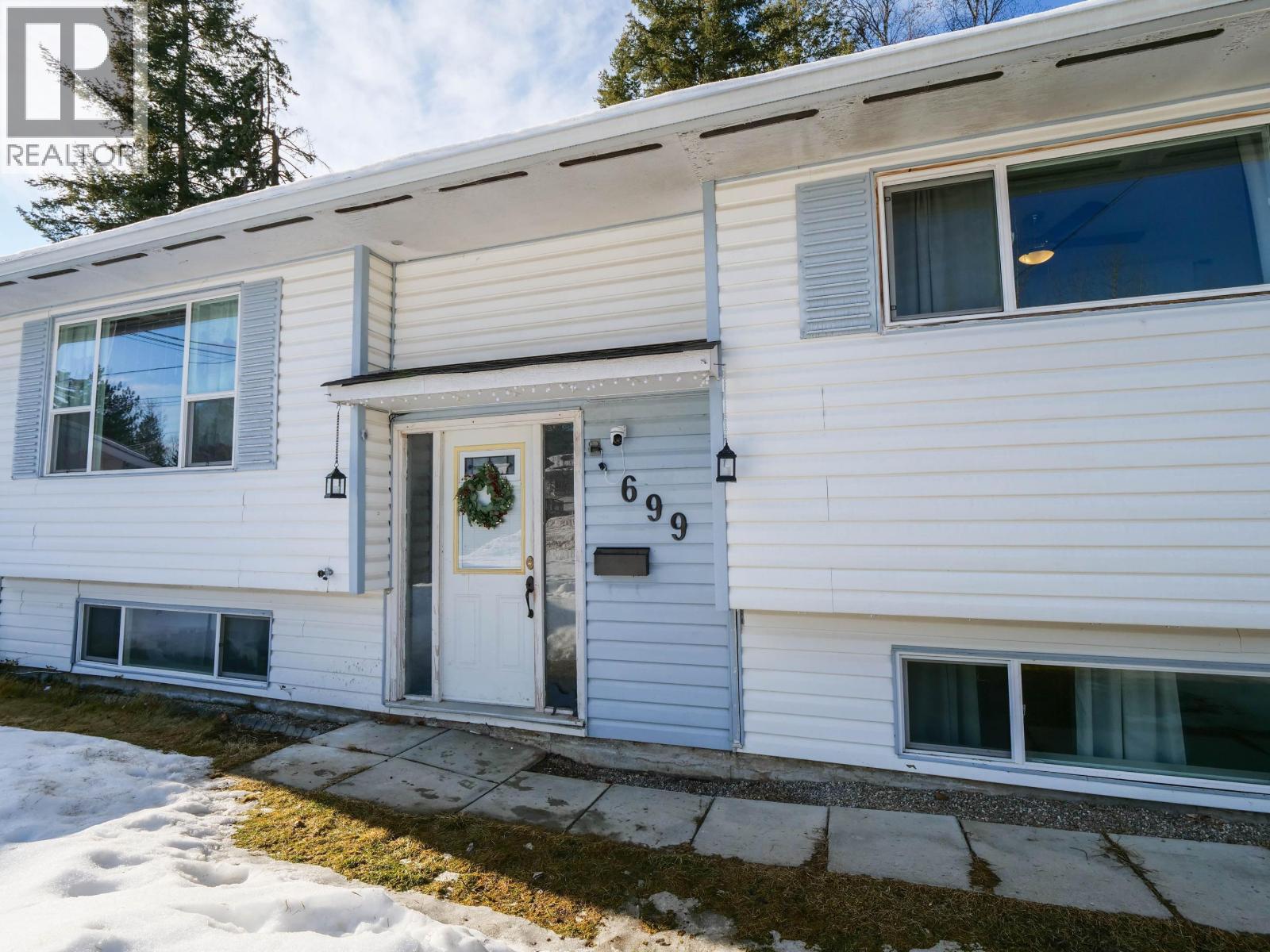 MLS® listing #29342883 for sale located at 699 HEALY STREET