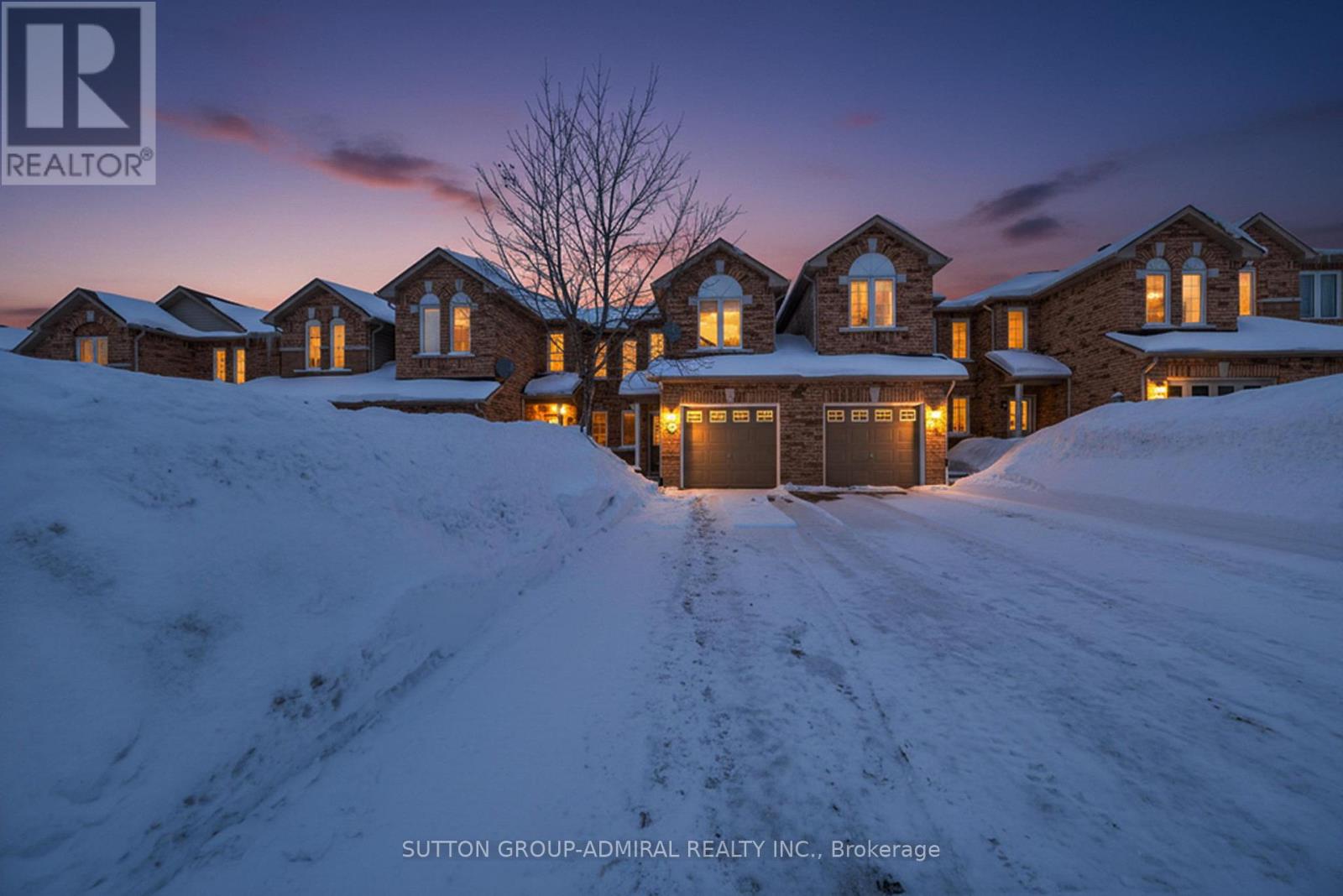 MLS® listing #29343424 for sale located at 89 HAWTHORNE CRESCENT