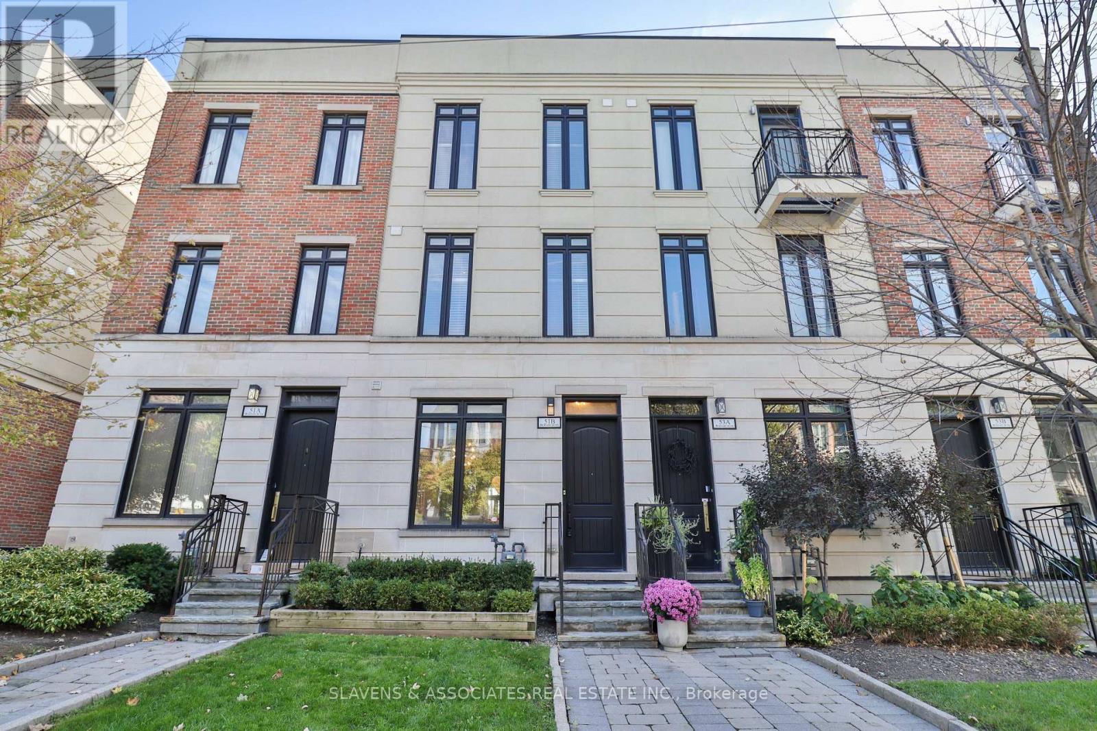 MLS® listing #29343946 for sale located at 51B BURNABY BOULEVARD