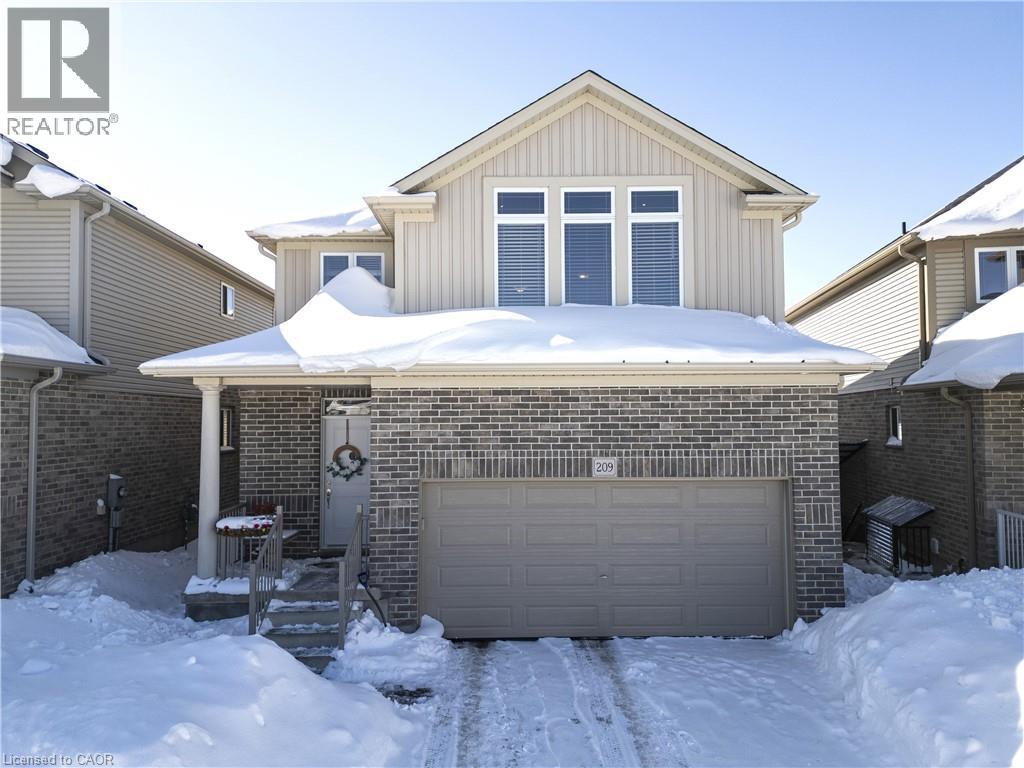 MLS® listing #29344802 for sale located at 209 LADYSLIPPER Drive