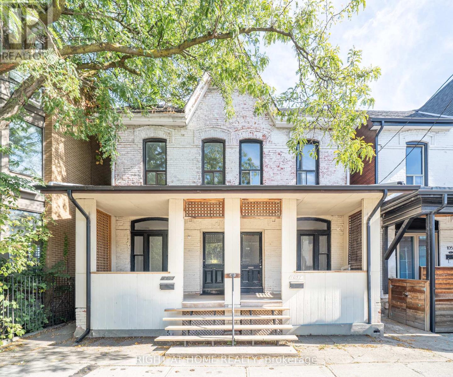 MLS® listing #29345171 for sale located at 1059 BATHURST STREET