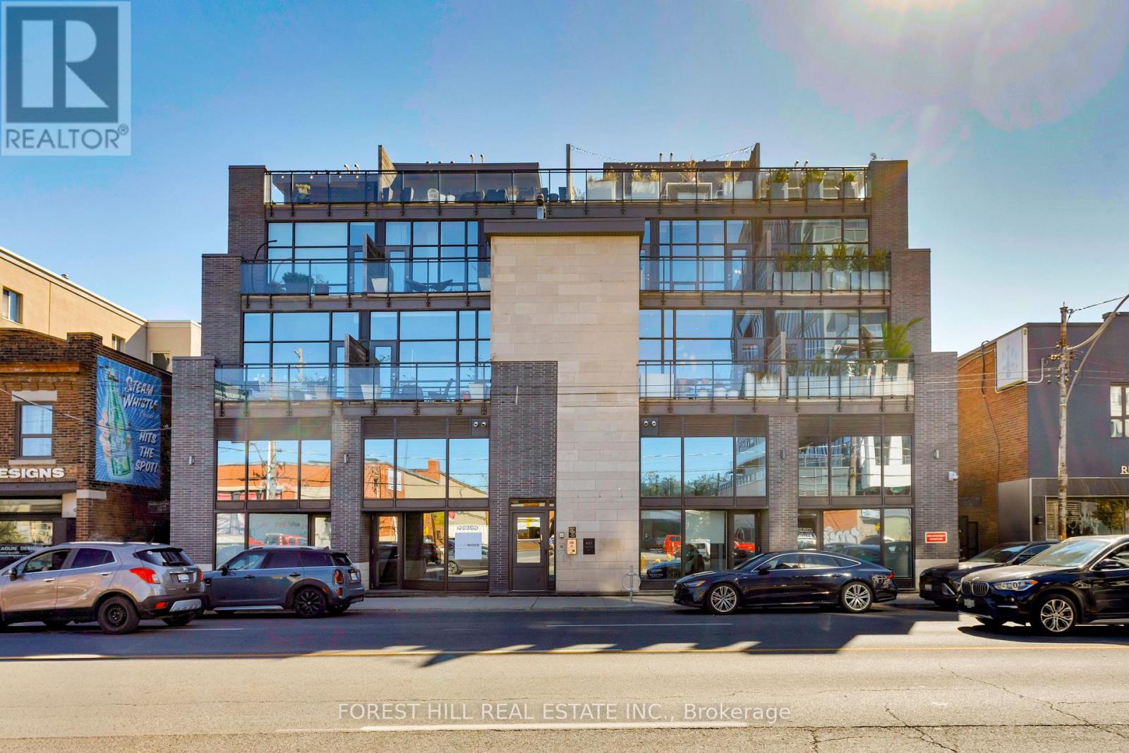 MLS® listing #29345377 for sale located at 204 - 483 DUPONT STREET