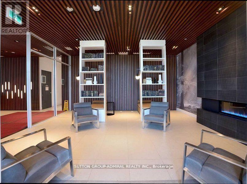 MLS® listing #29346572 for sale located at 604 - 297 OAK WALK DRIVE