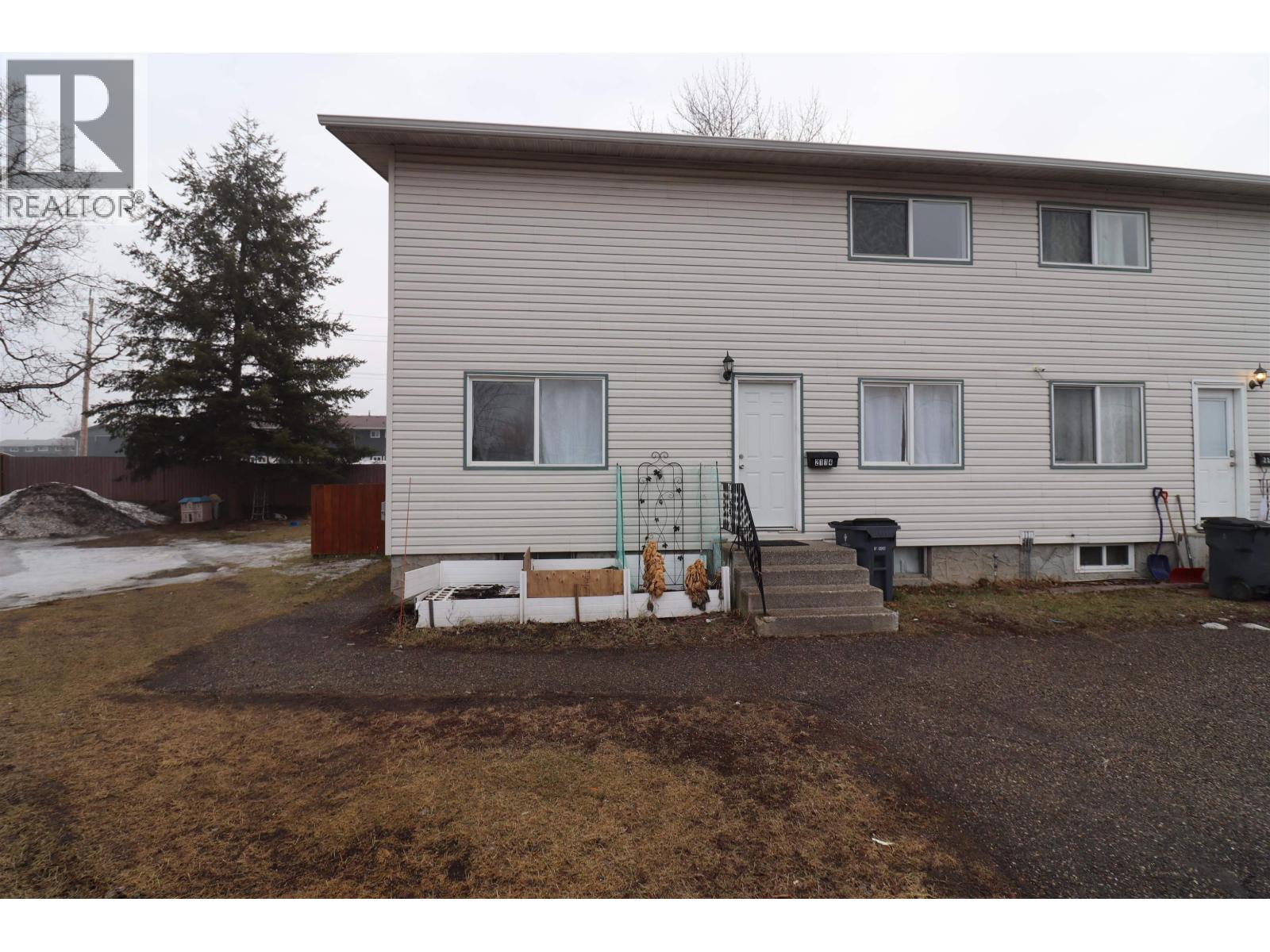 MLS® listing #29346616 for sale located at 2114 STRATHCONA AVENUE