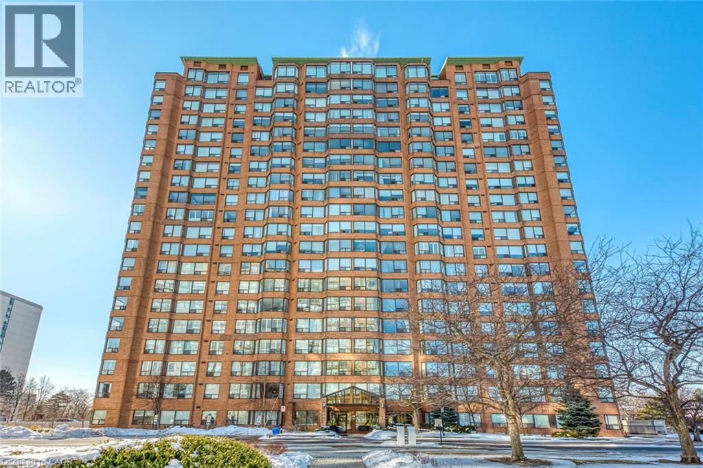 MLS® listing #29348045 for sale located at 1270 MAPLE CROSSING Boulevard Unit# 1705