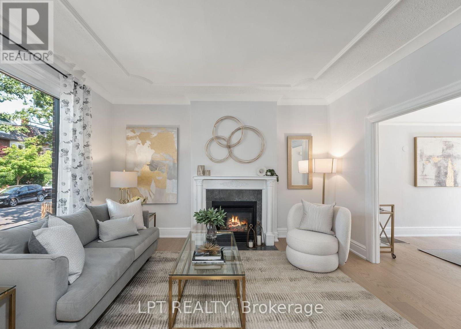 MLS® listing #29348450 for sale located at 29 GRACE STREET