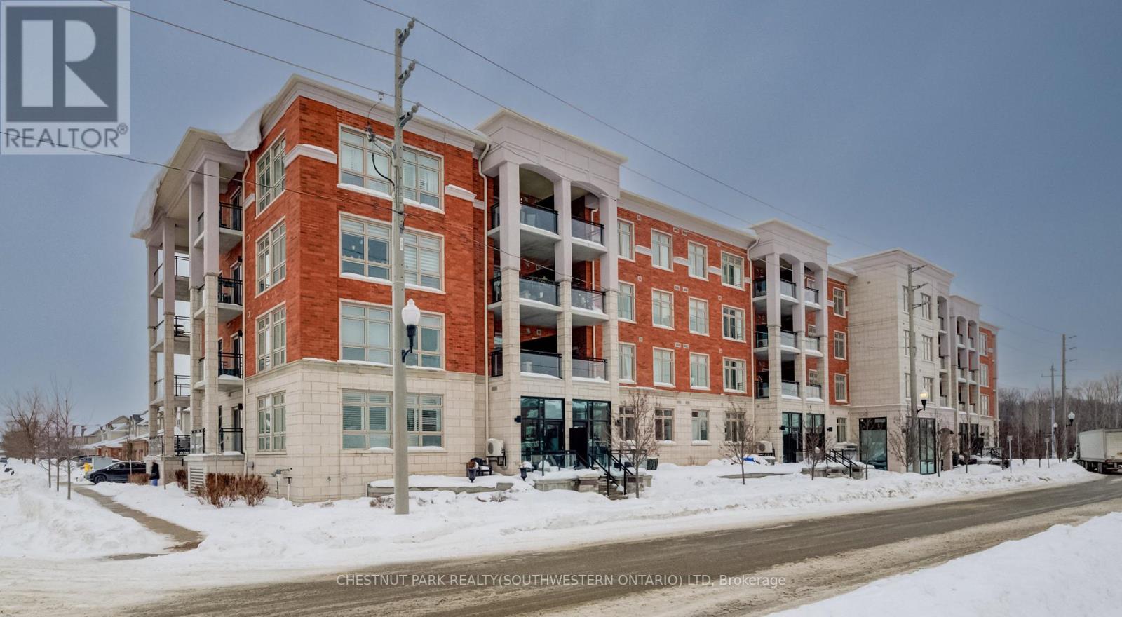 MLS® listing #29349608 for sale located at 213 - 195 COMMONWEALTH STREET
