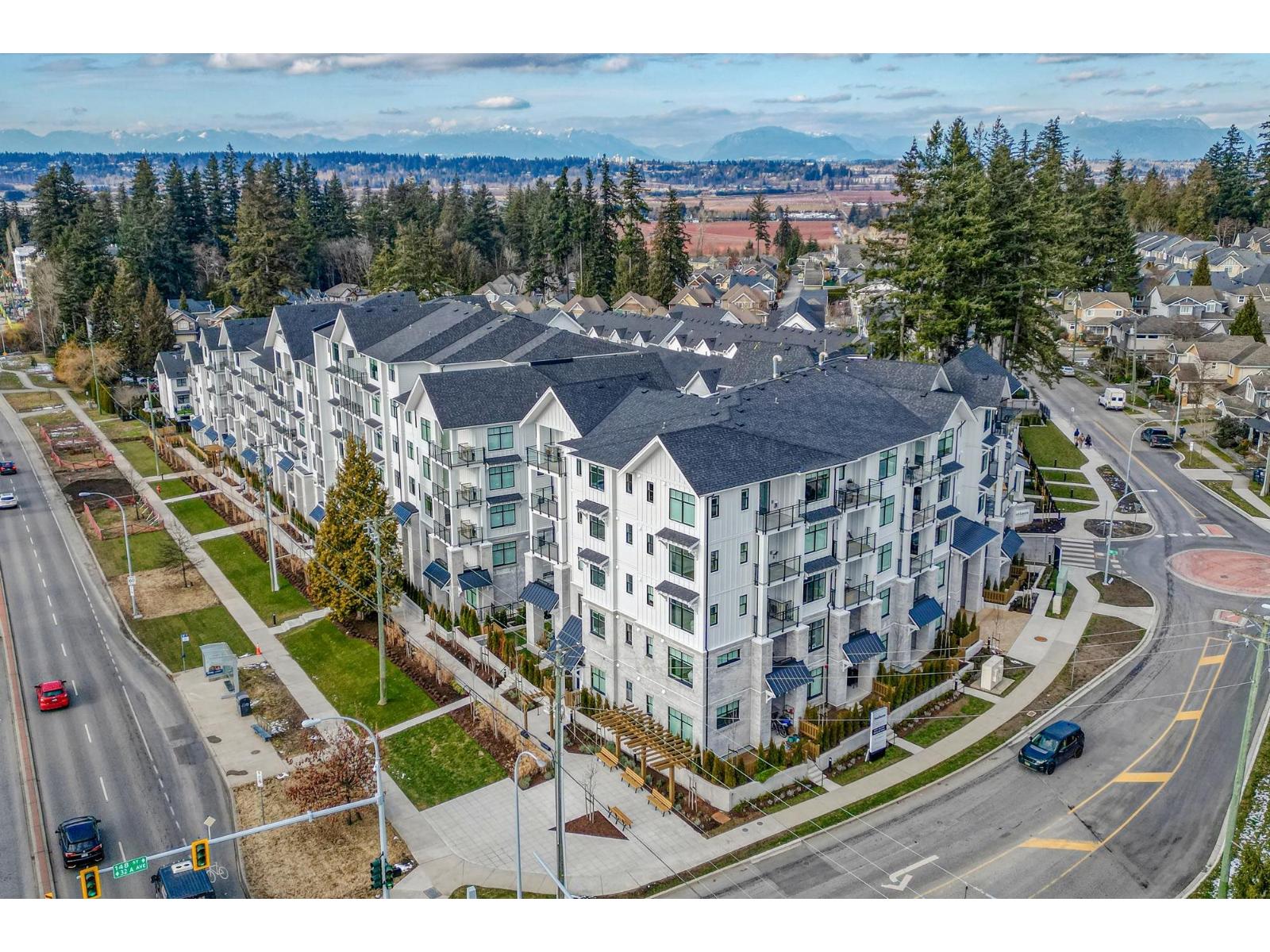 MLS® listing #29350345 for sale located at 404 3315 148 STREET