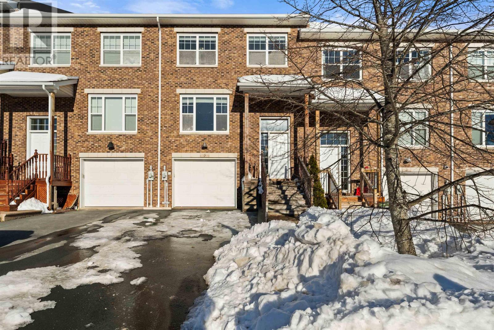MLS® listing #29357699 for sale located at 5 Collingwood Court