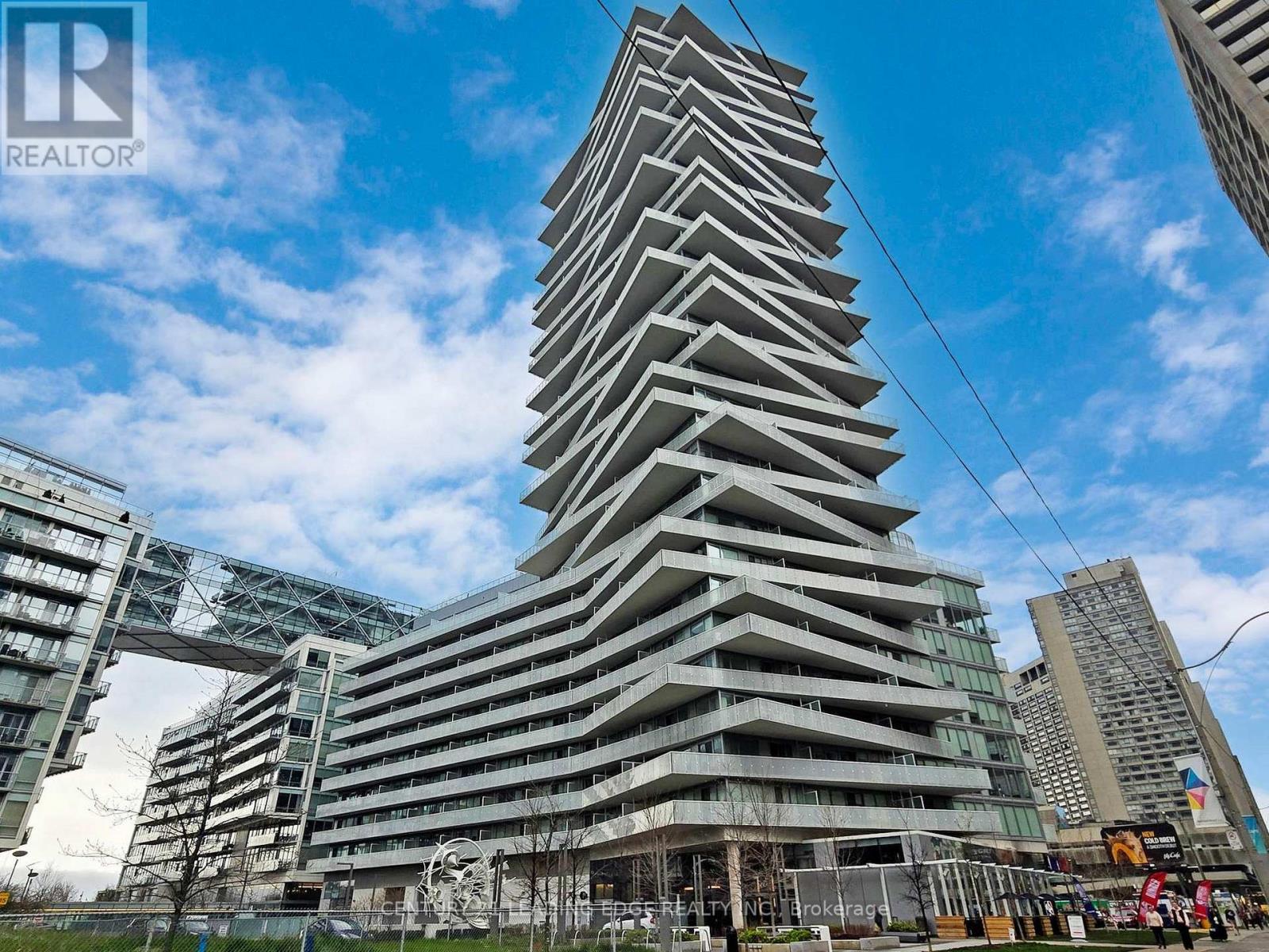 MLS® listing #29358464 for sale located at 1002 - 15 QUEENS QUAY E