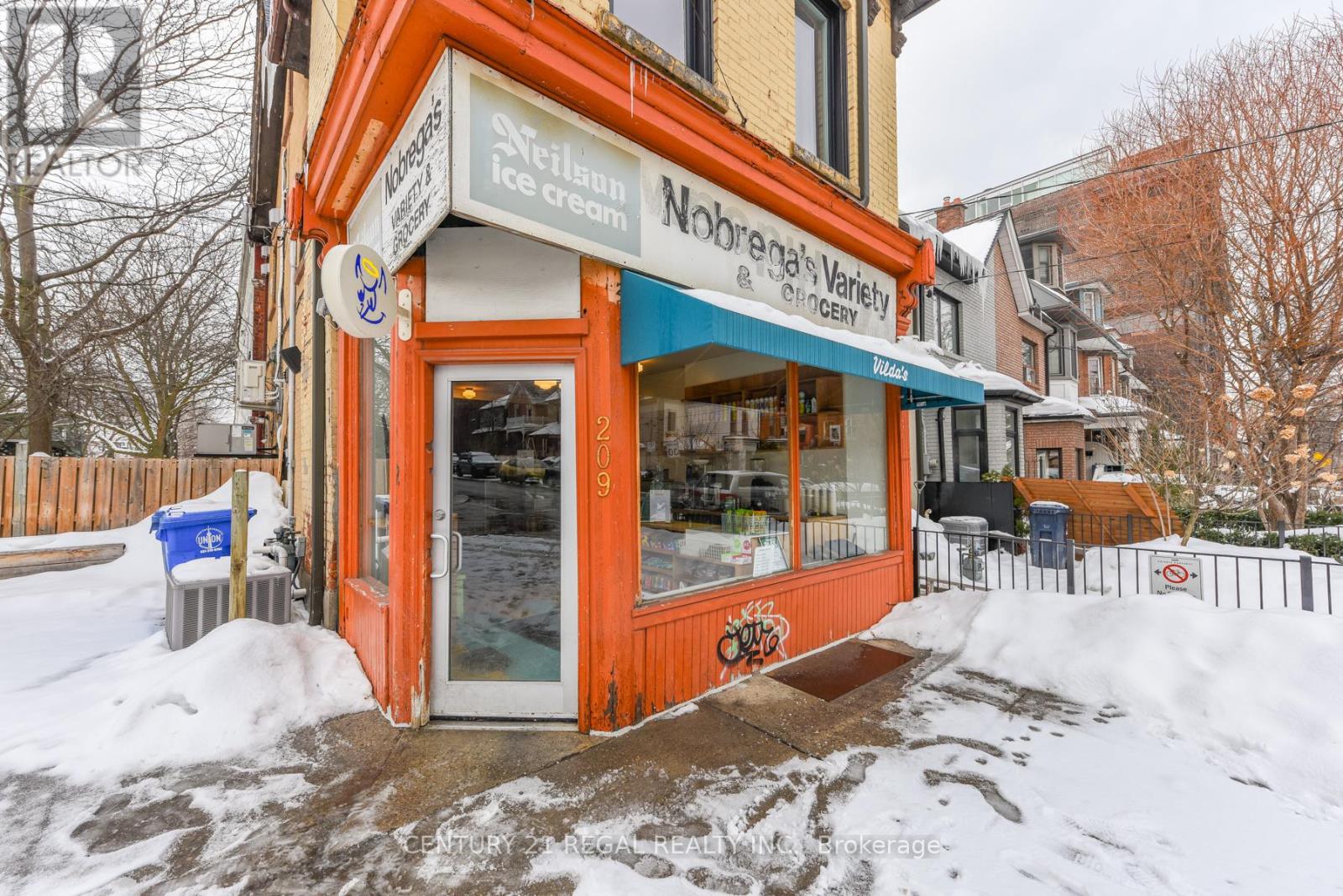 MLS® listing #29358886 for sale located at 209 DOVERCOURT RD. ROAD