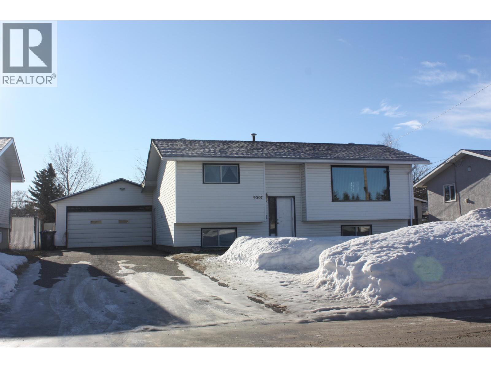 MLS® listing #29360301 for sale located at 9507 104 AVENUE