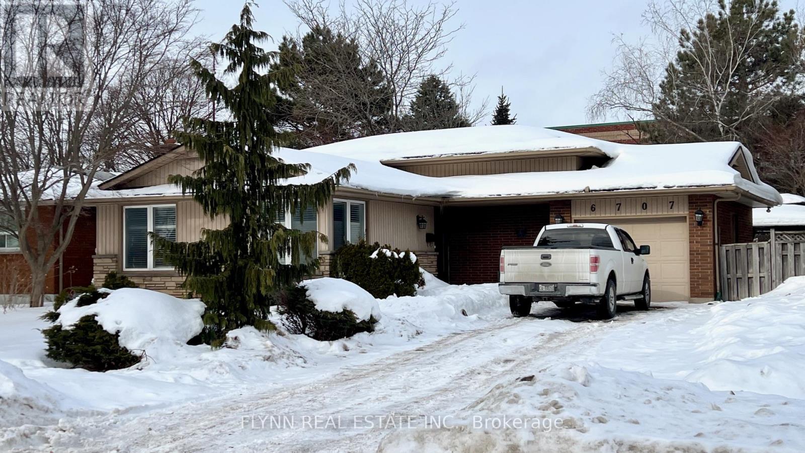 MLS® listing #29360920 for sale located at 6707 CRAWFORD STREET