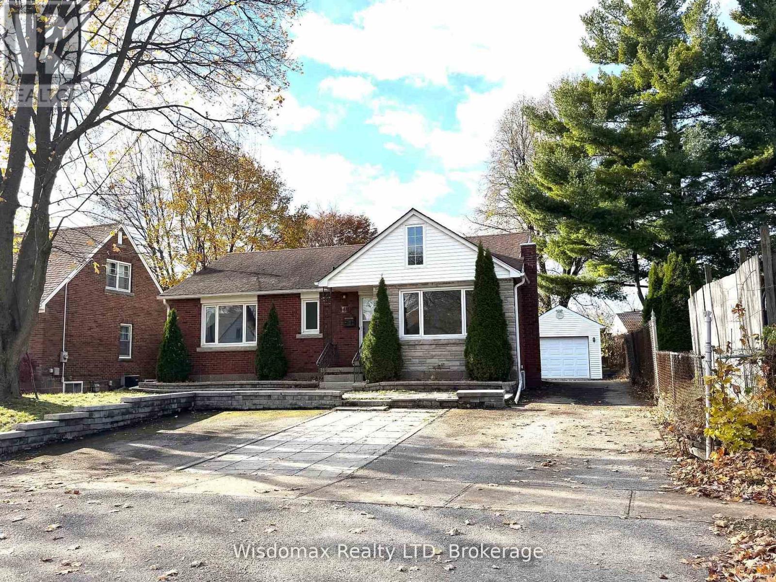 MLS® listing #29361590 for sale located at MAINFLOOR - 6481 ERWIN CRESCENT