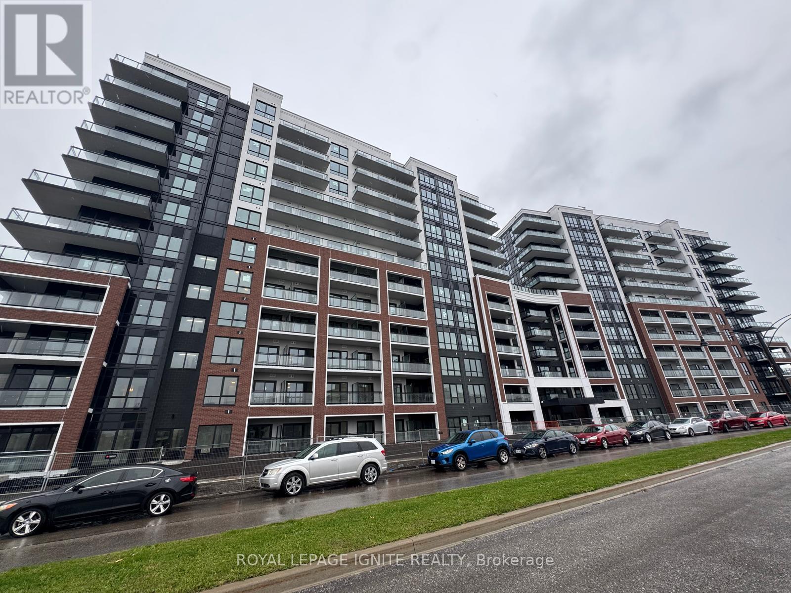 MLS® listing #29361974 for sale located at 221 - 51 CLARINGTON BOULEVARD