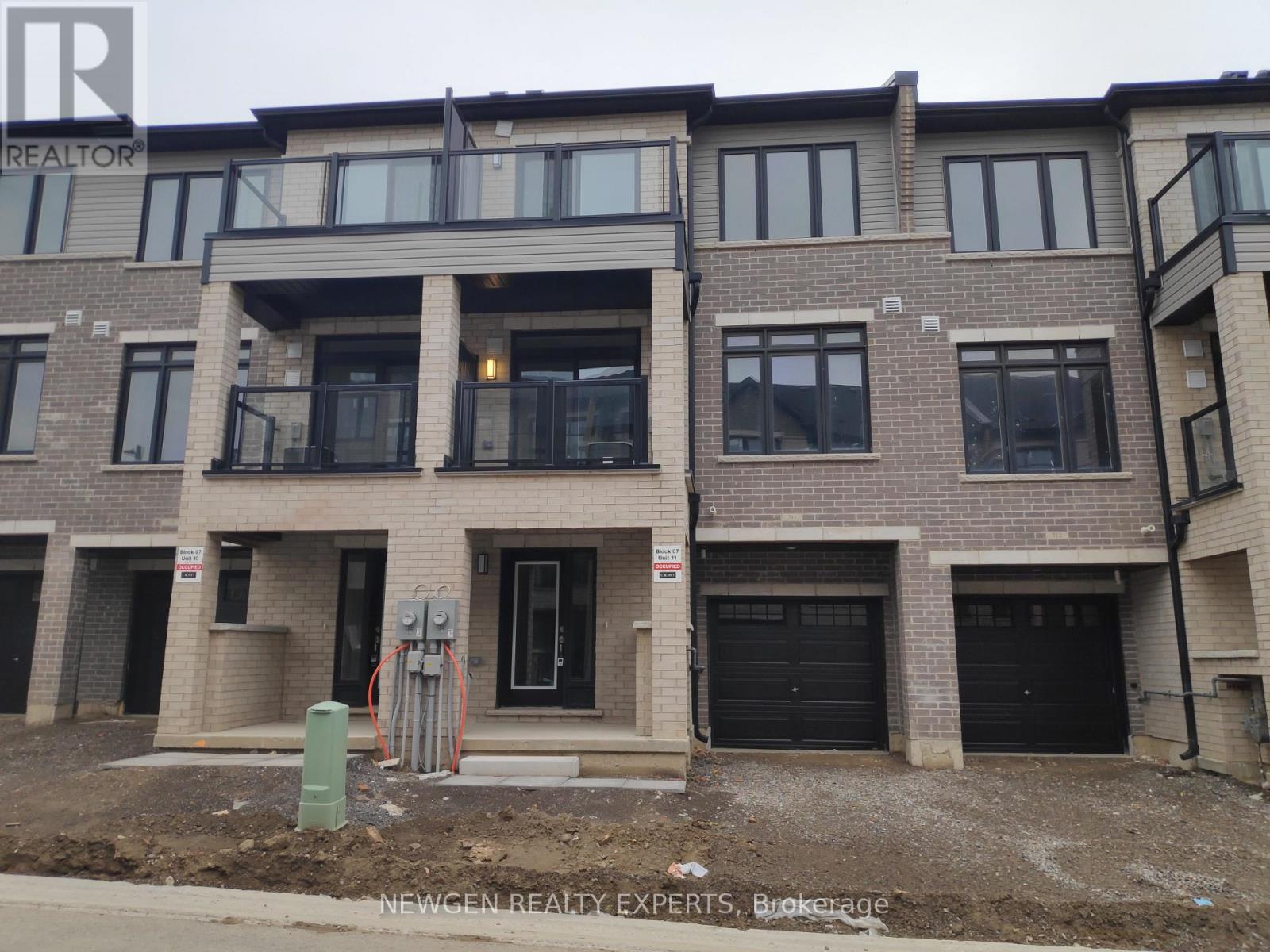 MLS® listing #29363108 for sale located at 585 COLBORNE STREET E