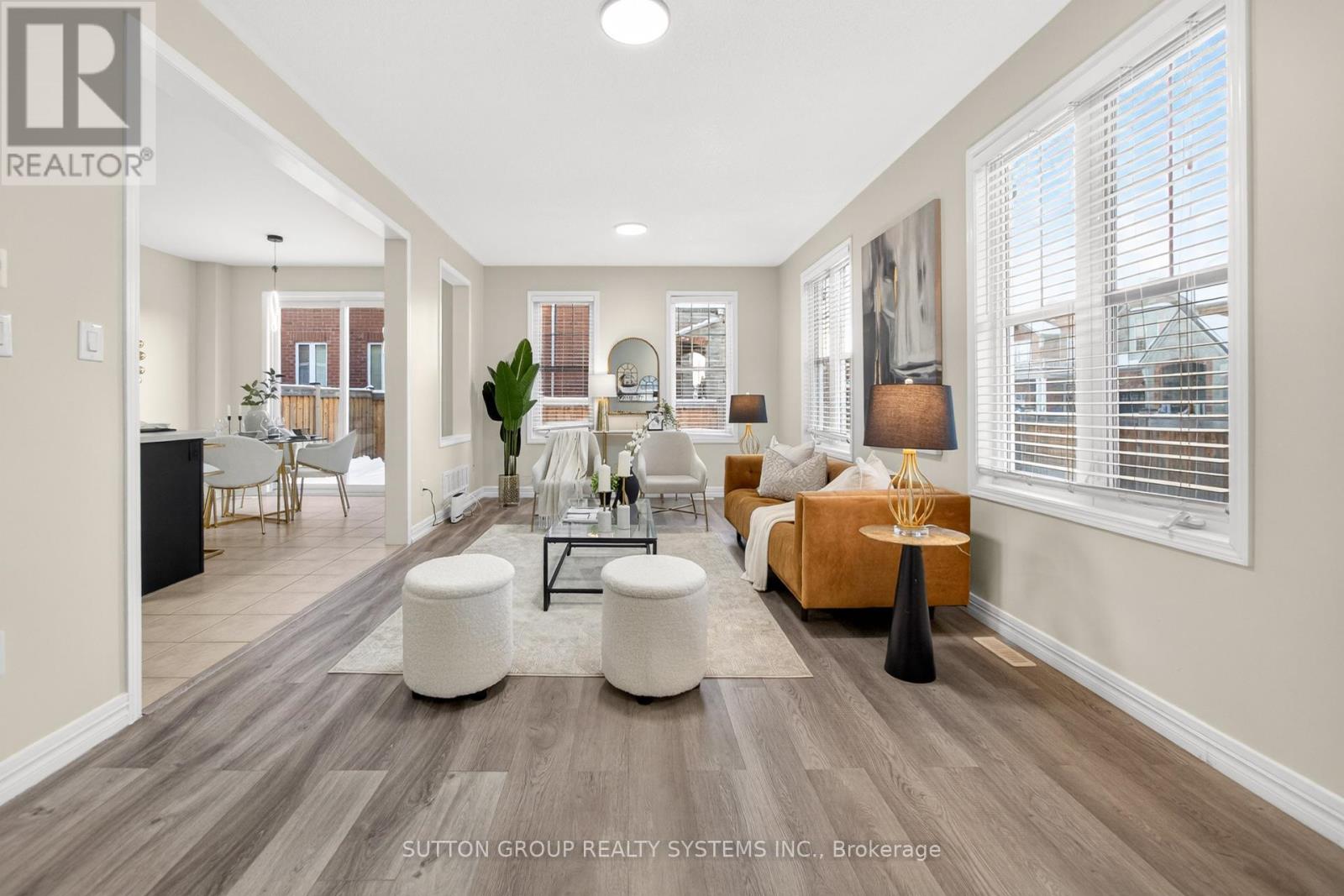 MLS® listing #29363865 for sale located at 1030 SAVOLINE BOULEVARD