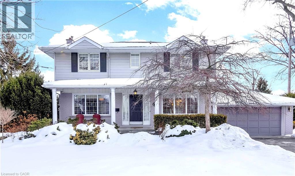 MLS® listing #29365609 for sale located at 428 HENDRIE Avenue