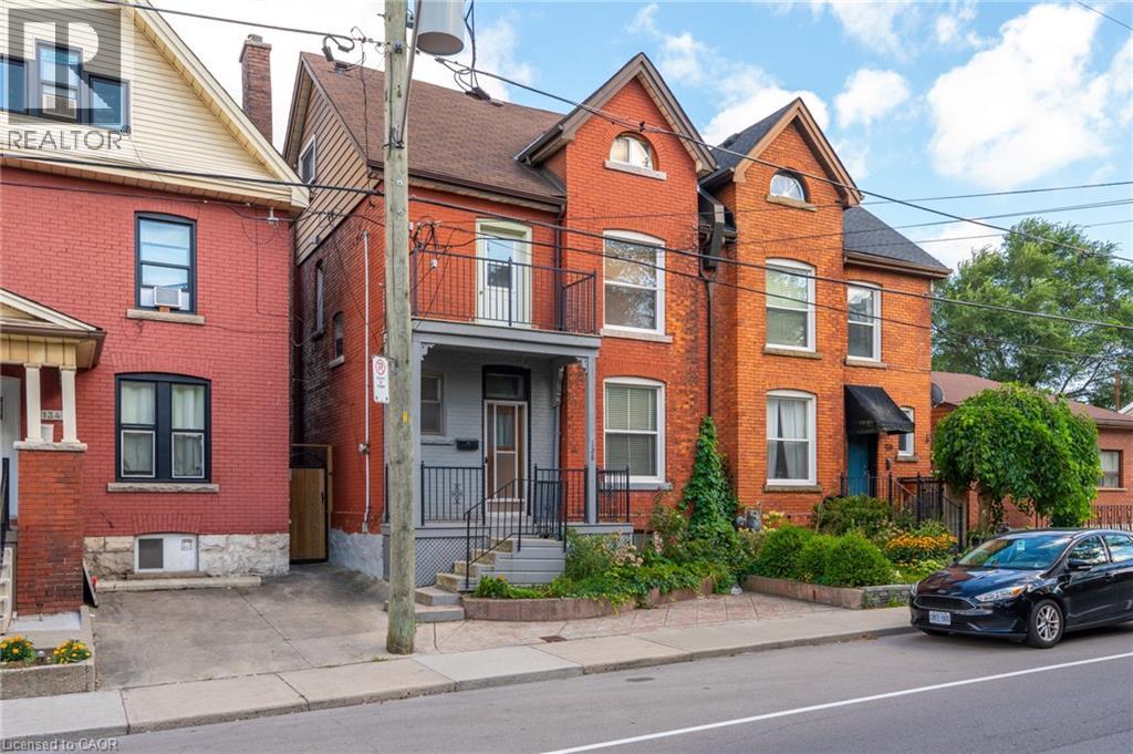 MLS® listing #29365667 for sale located at 128 N HESS Street N