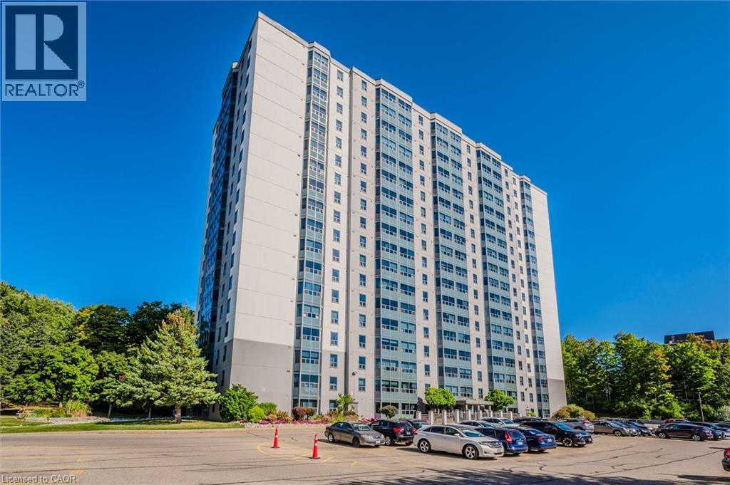 MLS® listing #29368718 for sale located at 55 GREEN VALLEY Drive Unit# 1812