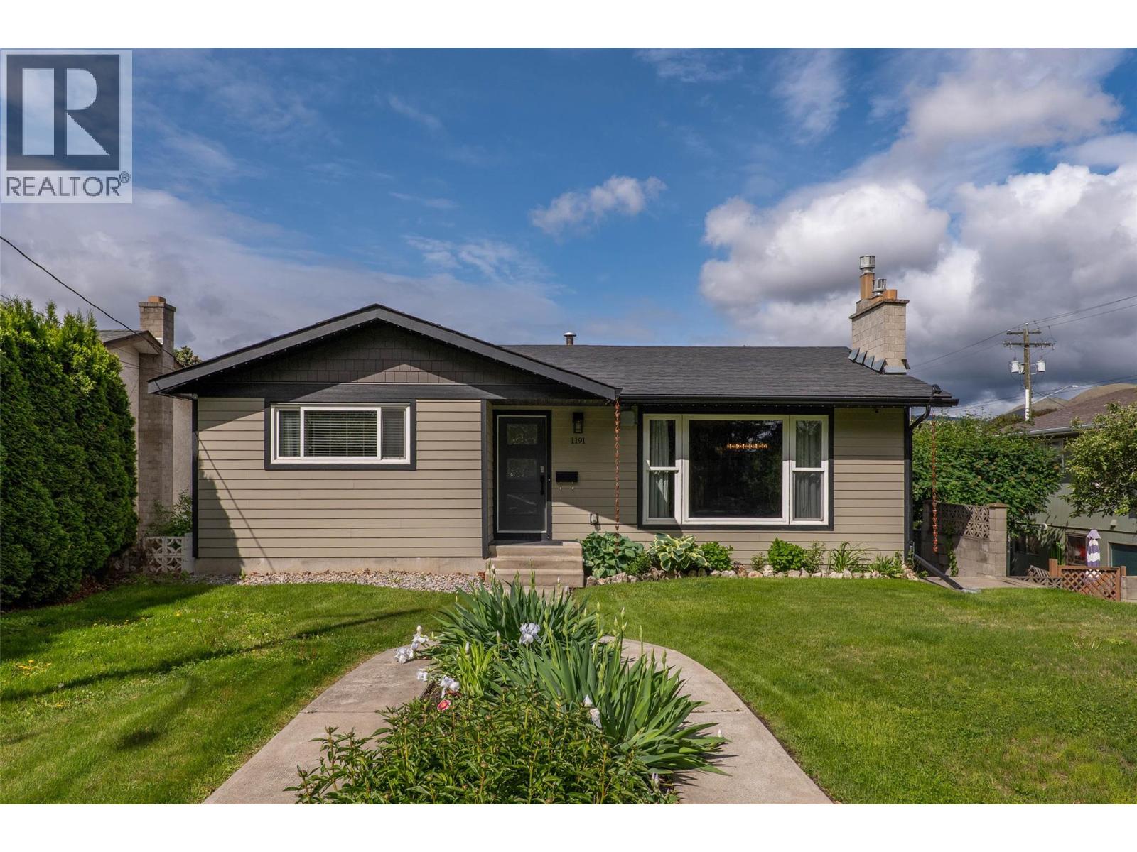 MLS® listing #29370419 for sale located at 1191 SCHUBERT Drive