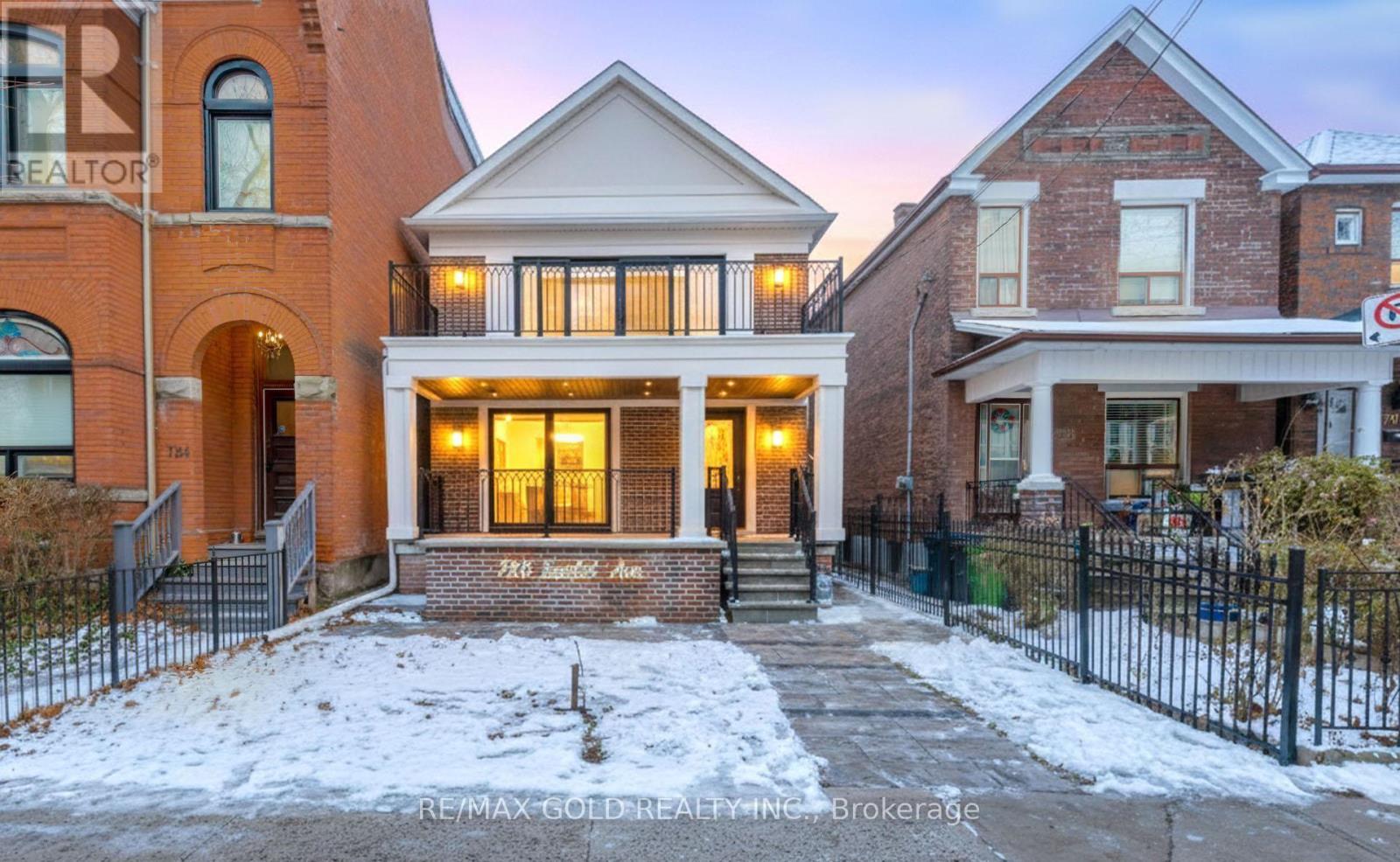 MLS® listing #29371568 for sale located at 786 EUCLID AVENUE