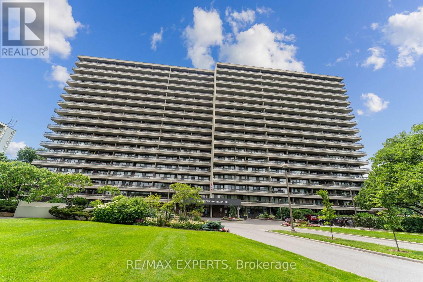 MLS® listing #29371822 for sale located at 607 - 8111 YONGE STREET