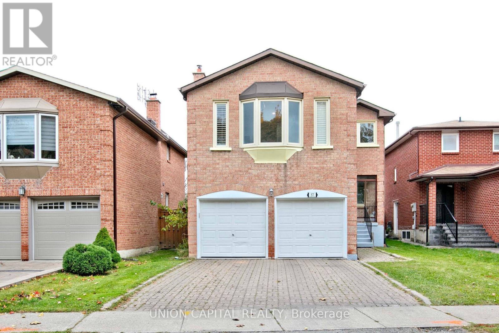 MLS® listing #29372104 for sale located at LOWER - 57 BELVEDERE CRES CRESCENT
