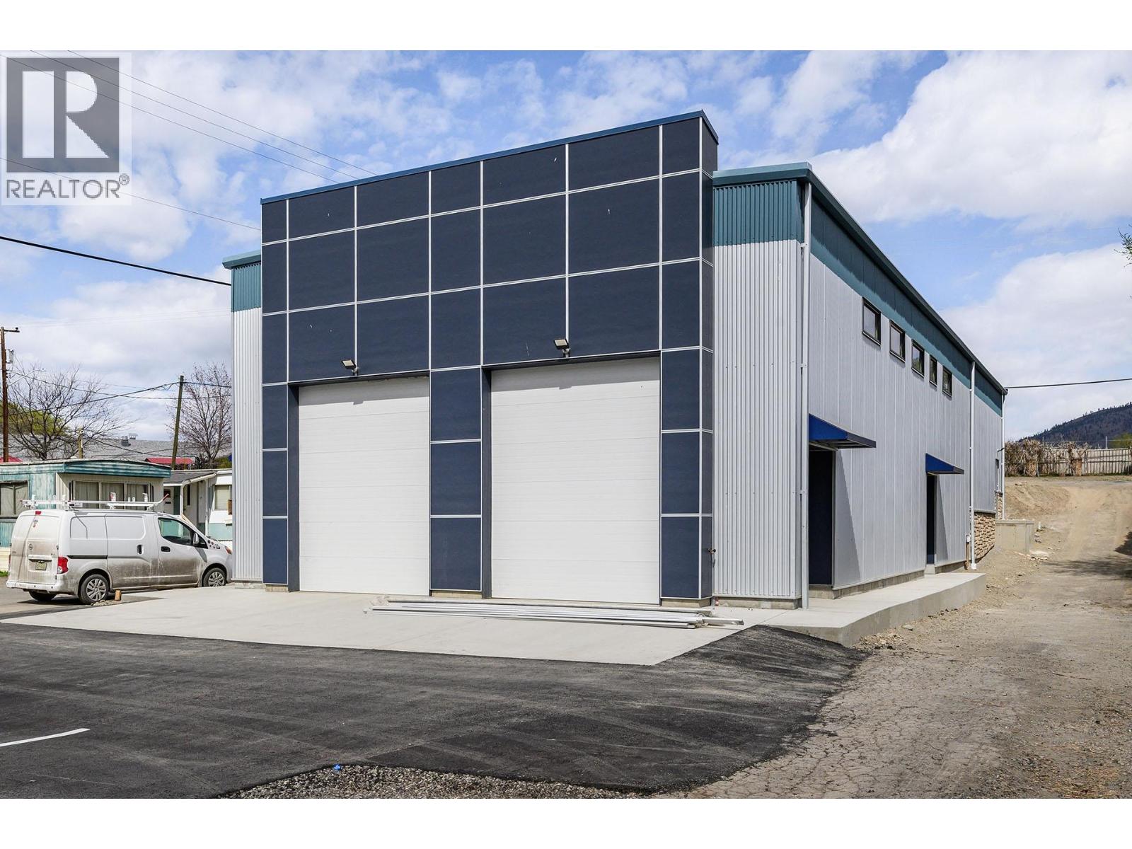 MLS® listing #29372577 for sale located at 240 LARKSPUR Street