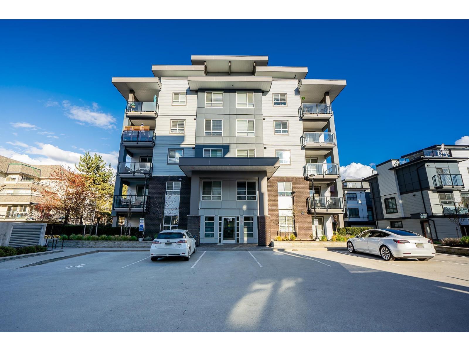 MLS® listing #29373265 for sale located at 111 1516 MCCALLUM ROAD