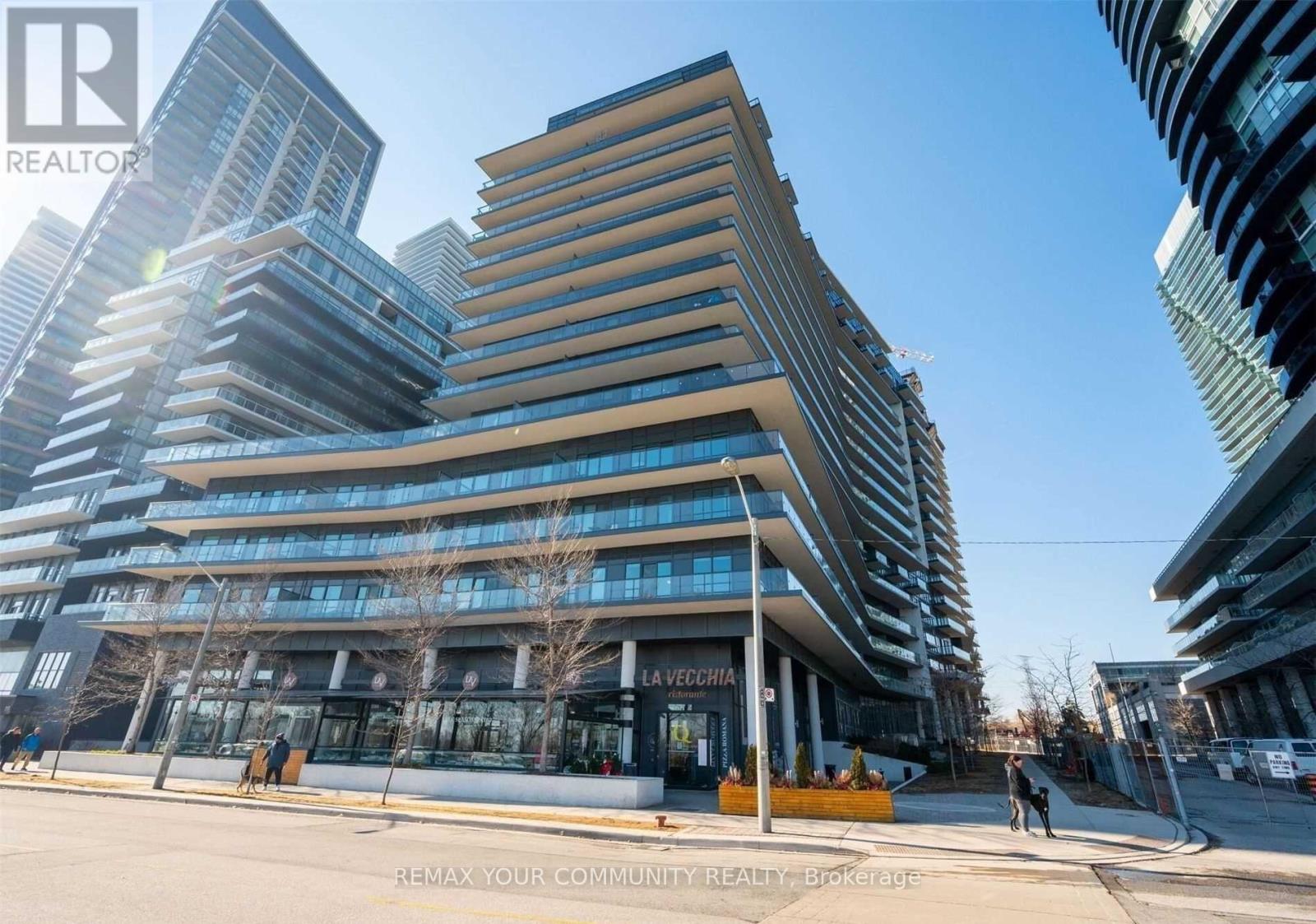 MLS® listing #29376309 for sale located at 312 - 39 ANNIE CRAIG DRIVE