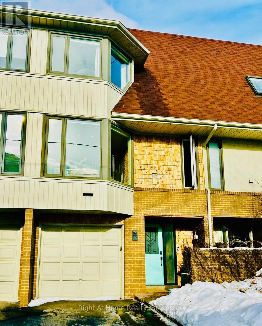 MLS® listing #29376548 for sale located at 109 BRANT STREET