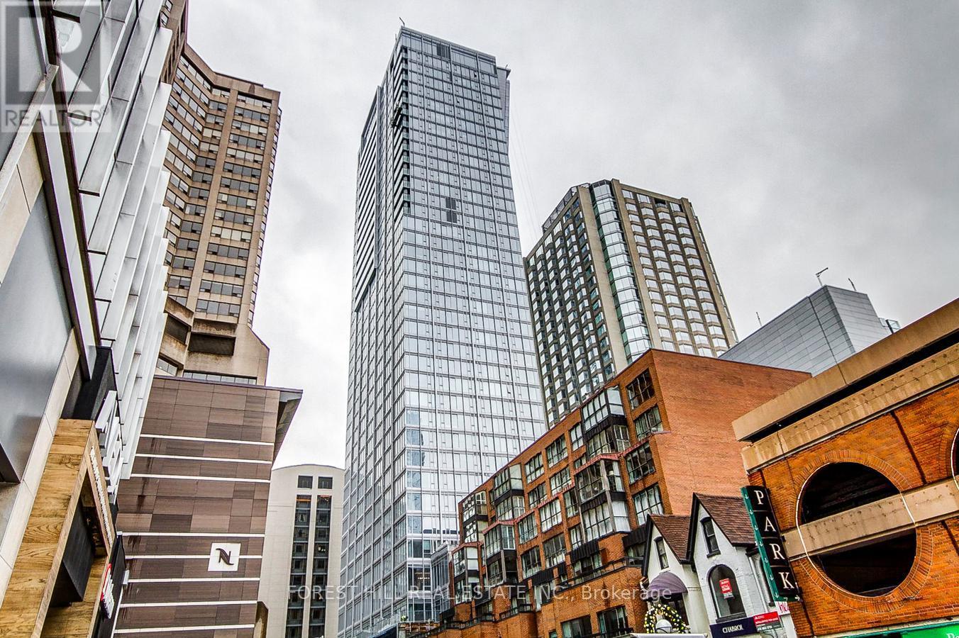 MLS® listing #29376892 for sale located at 2602 - 200 CUMBERLAND STREET